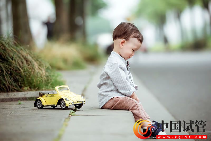 中國試管嬰兒網(wǎng) 第一次去泰國做試管嬰兒 需要準(zhǔn)備多少錢(圖1)